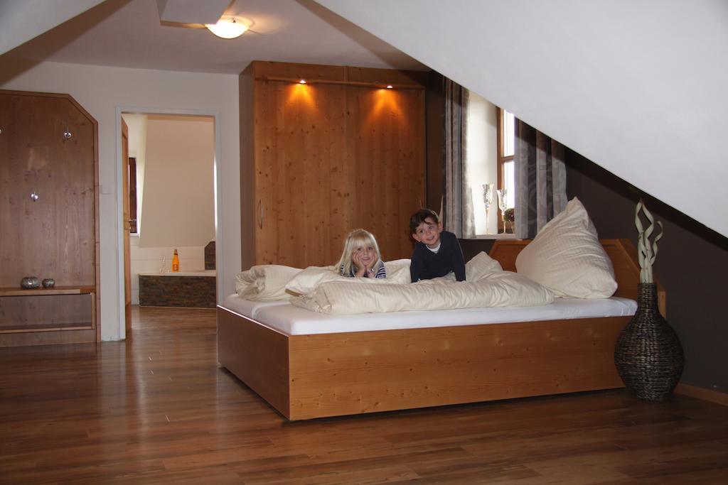 Hotel - Restaurant Eberlwirt Bruckberg Zimmer foto
